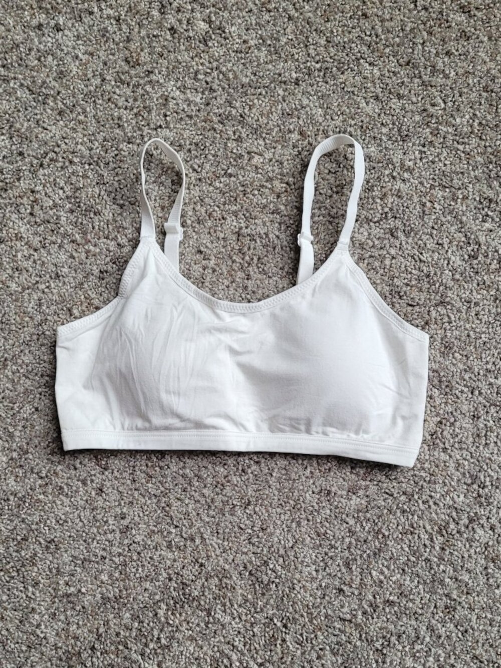Salia Girl Training Bras - Set of 4 - Size Girls Medium - New - Picture 3 of 4